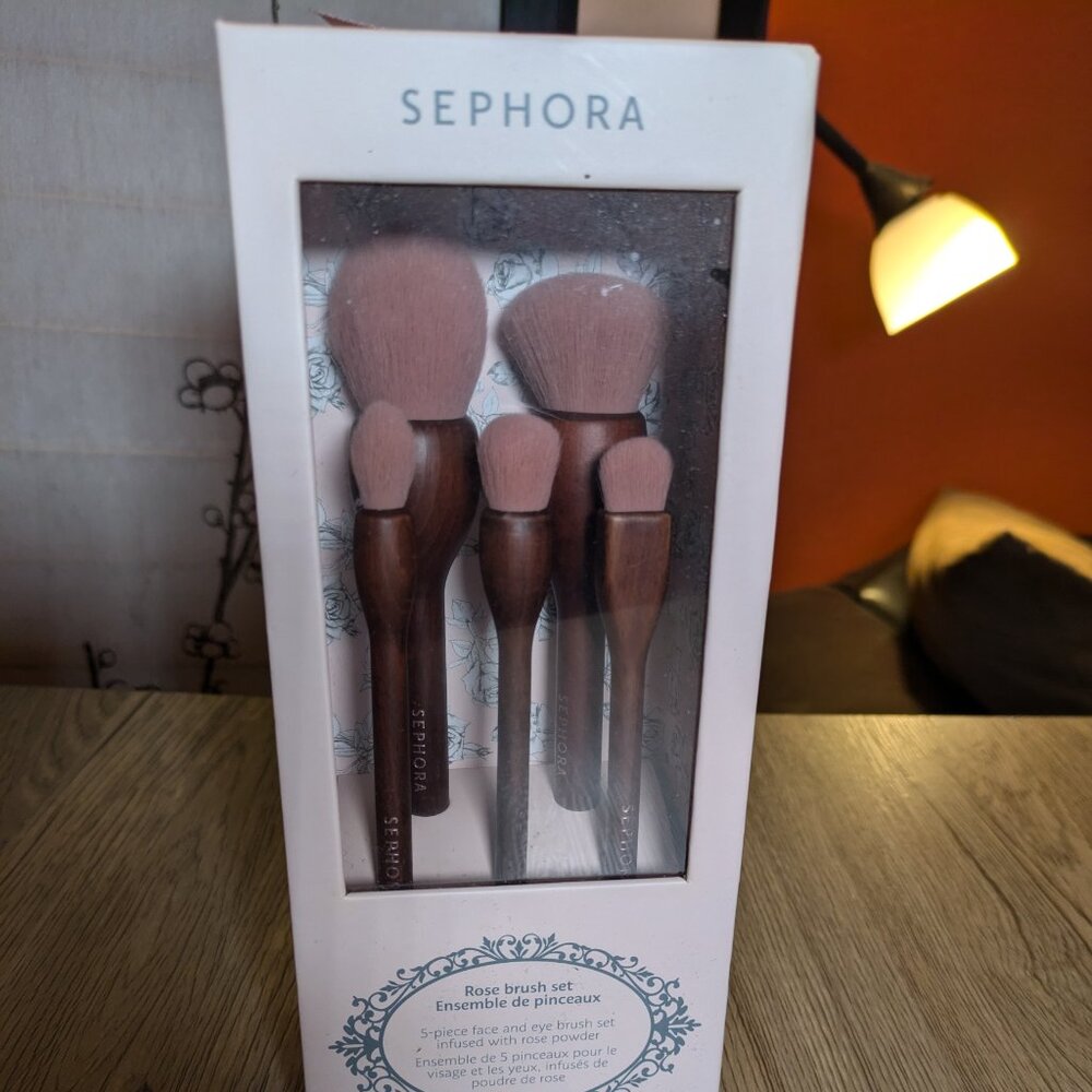 Rose Brush Set